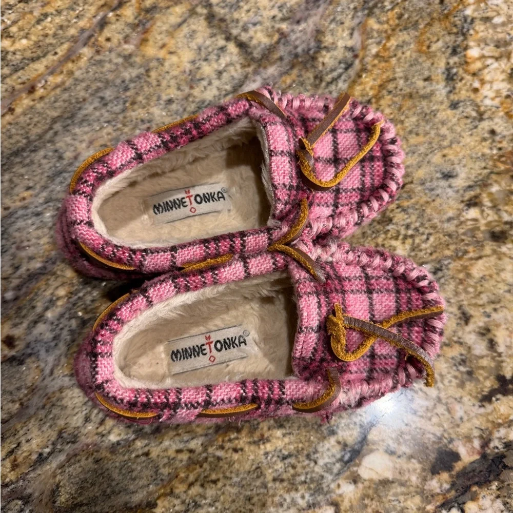 Minnetonka Pink Plaid Kids' Moccasin Slippers w